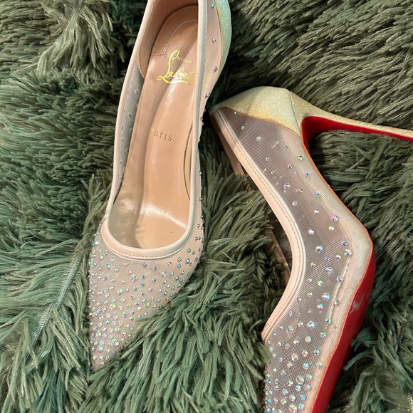 Christian Louboutin Sparkling Nude Heels - Picture 4 of 14